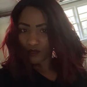 Meet your Posher, Monica